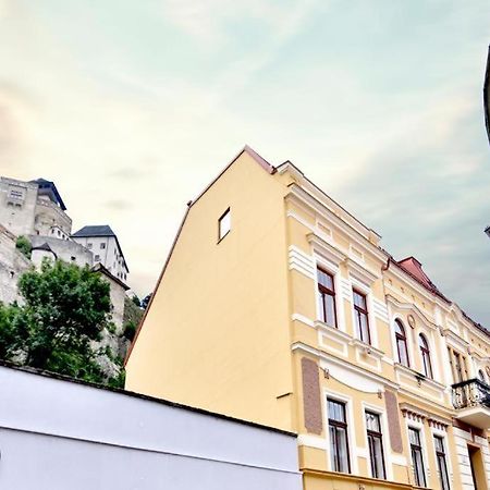 Apartman 1901 Trencin Exterior foto