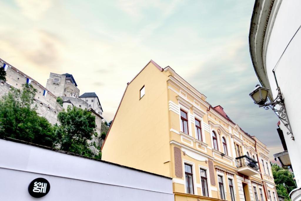 Apartman 1901 Trencin Exterior foto