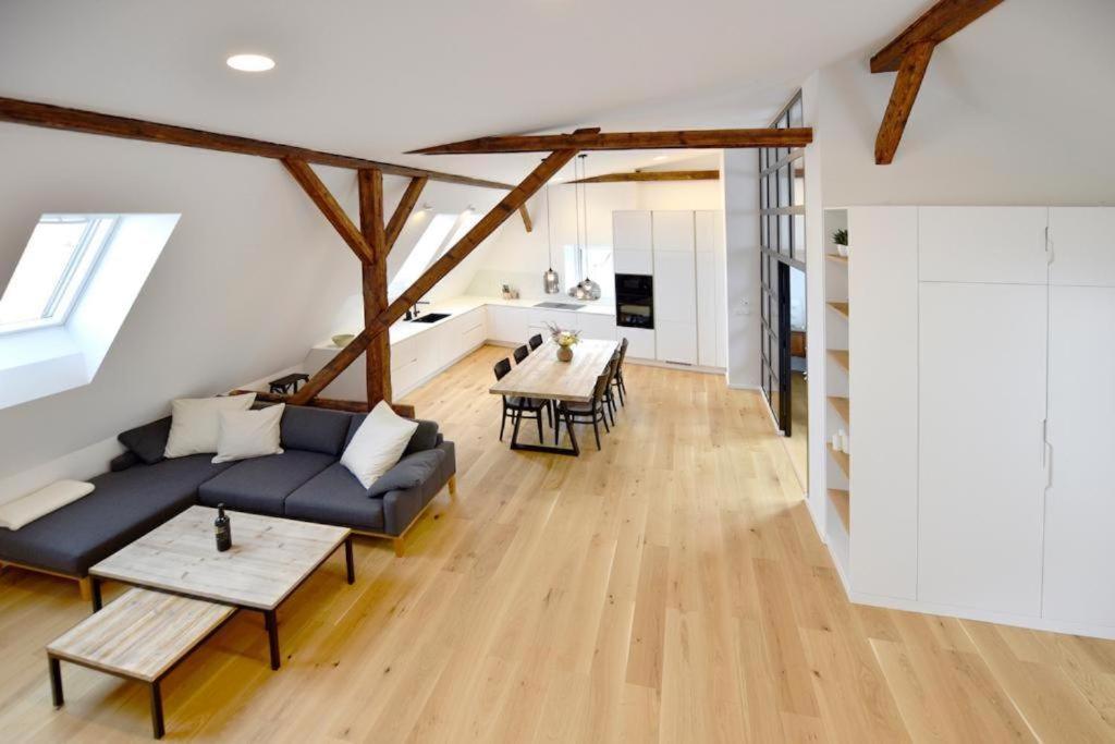 Apartman 1901 Trencin Exterior foto
